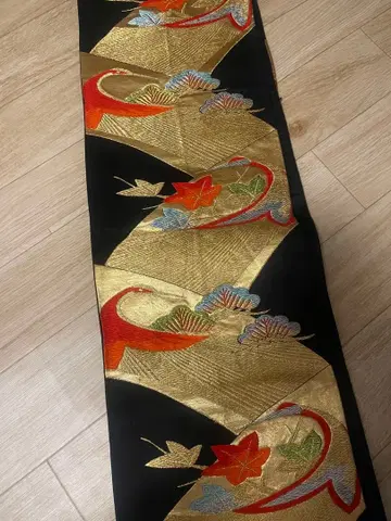 후쿠로 오비 블랙 베이스 골드 단풍 패턴