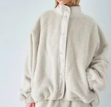 택 포함 새상품 보아 자켓 여성용 M 사이즈