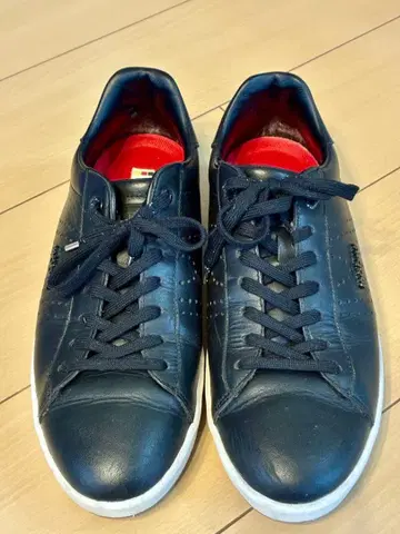 모브스 mobus 가죽 스니커즈