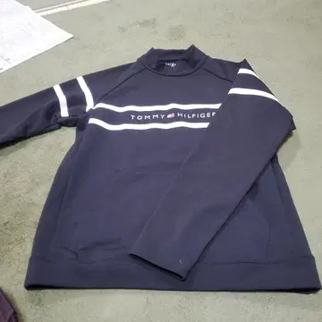 TOMMY HILFIGER 안쪽 미세 기모 풀오버