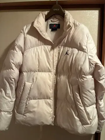 Jordan 다운 자켓 XS 크림색