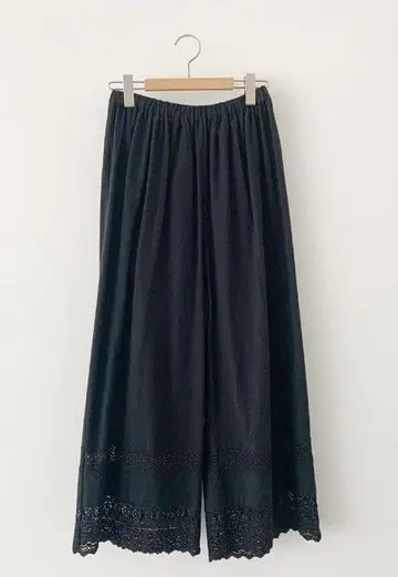 사만사 모스모스 레이스 속바지 블랙