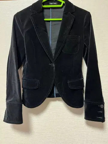 블랙 벨로아 싱글 버튼 자켓