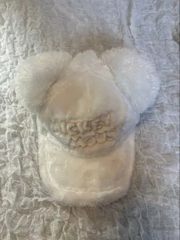 디즈니 귀 달린 화이트 캡
