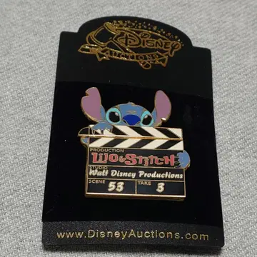 [ 레어 ] DisneyAuctions 스티치 영화 촬영 핀 배지