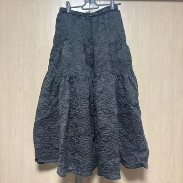 [ 새상품급 0 ] Mila Owen 포켓 디자인 허리밴딩 볼륨 스커트