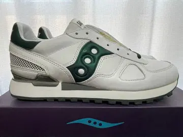 새상품 2002년 써코니 쉐도우 27.0cm 화이트 그린