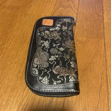 KAZAN 한정판 카네곤 장지갑 블랙