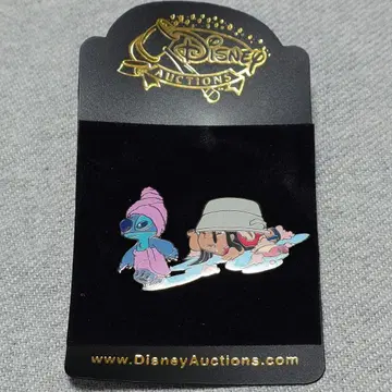 [레어] DisneyAuctions 릴로 & 스티치 목욕탕 3 핀 배지