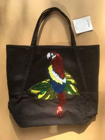 앵무새 자수 메쉬 토트백 M 사이즈