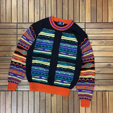 CHRISTIAN MODE 디자인 아트 3D 니트 풀오버