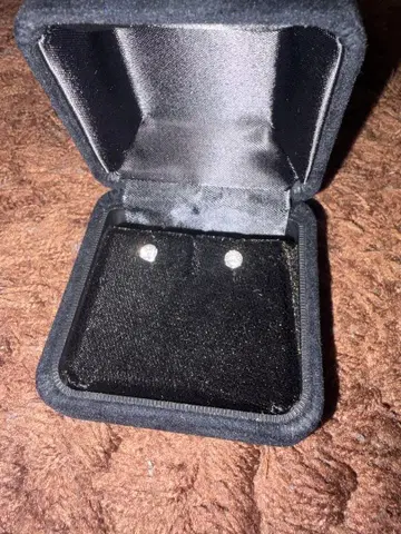 다이아몬드 귀걸이 sato jewelry 정가보다 수만 엔 저렴