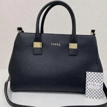 미사용에 가까운 컨디션 최상 FURLA 훌라 가죽 핸드백 숄더백 블랙