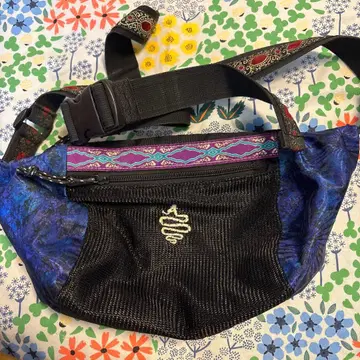 ALDIES 바디백 웨스트 파우치 새상품급