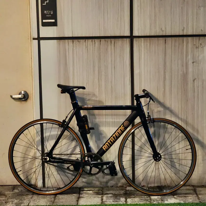 ロータジオーネ ピクシー 自転車