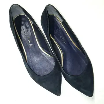 DIANA 네이비 스웨이드 펌프스 22.5 다이애나 골드