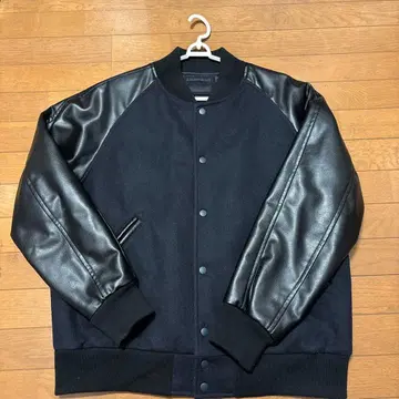 네이비 바시티 자켓 울 가죽