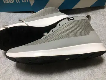 Native AP Rover 그레이 스니커즈 박스 포함