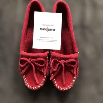 미네통카 모카신