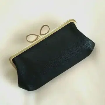 모녀 가마구치 지갑 (18cm) 블랙 가죽 리본 구슬 앤틱 골드