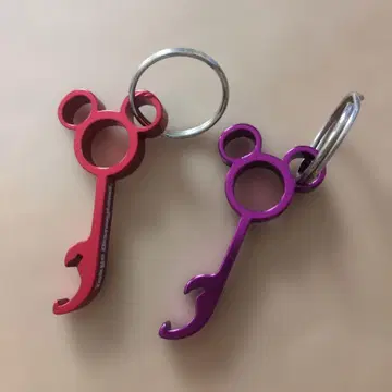 도쿄 디즈니랜드 미키 키링 빨간색 보라색 2개 세트