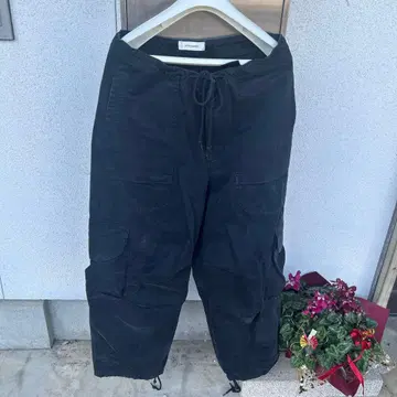 택 포함 entire studios 카고 팬츠 S 사이즈