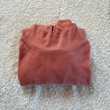 hinari 히나리 개더 하이넥 시어 탑 [택 포함 새상품]