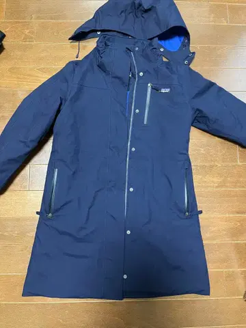 Patagonia 네이비 롱 자켓