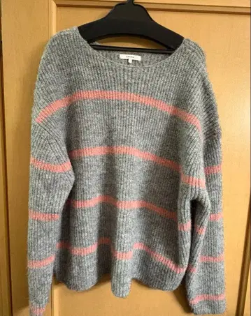 GLOBAL WORK 그레이/핑크 스트라이프 긴팔 니트 L