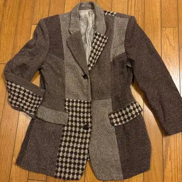 Judy 컬렉션 브라운 계열 체크 무늬 패치워크 자켓