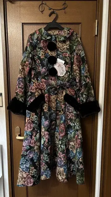 새상품 시마무라 x 쿠루미 씨 콜라보 노엘 드 메모와르 코트