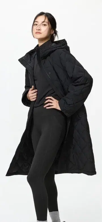 유니클로 퍼프 테크 롱 코트 L 사이즈