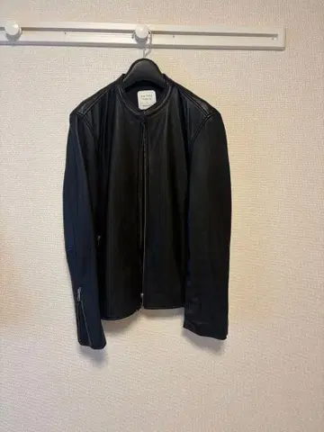 UNITED TOKYO 가죽 자켓 사이즈 2