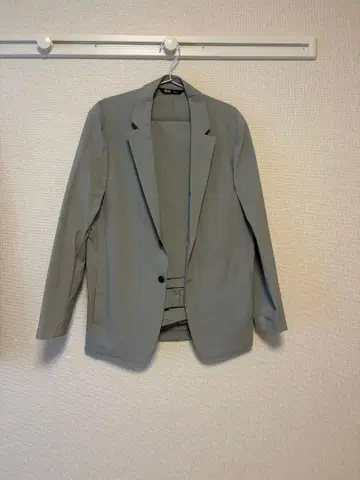 UNIQLO x Theory 테일러드 자켓 슬랙스 셋업