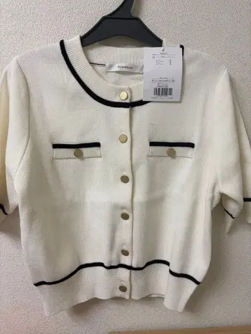 택 포함 새상품 리랜드트루 반팔 니트