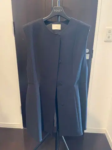 컨디션 최상 LE PHIL 더블 크로스 페플럼 베스트 블랙