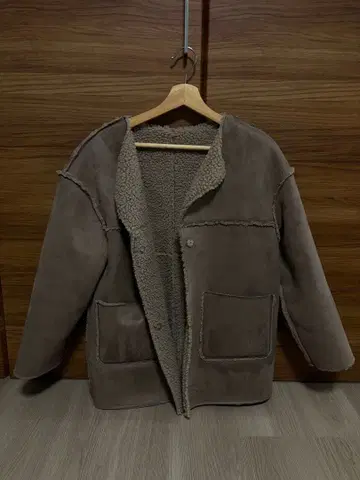 [ 무스탕 코트 브라운 리버서블 ]