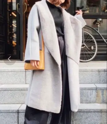 새상품 FEMIND TOKYO 믹스 보아 롱 코트 그레이