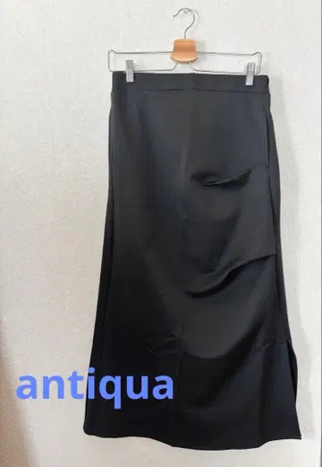 미사용 [ antiqua ] 턱 디자인 스커트