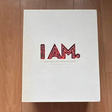 I AM. SMTOWN 라이브 월드 투어