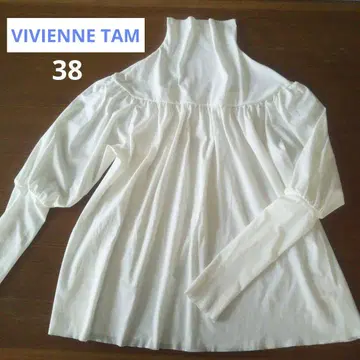 비비안 탐 화이트 하이넥 오프숄더 퍼프 슬리브 귀여운