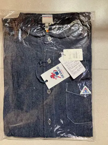 미개봉 새상품 차오패닉 데님 셔츠