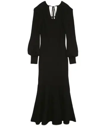 SNIDEL 스퀘어넥 머메이드 니트 원피스