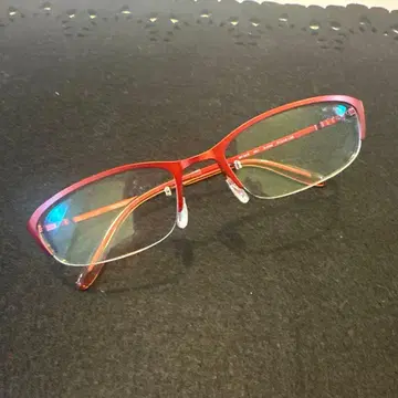 카즈오 카와사키 안경 프레임