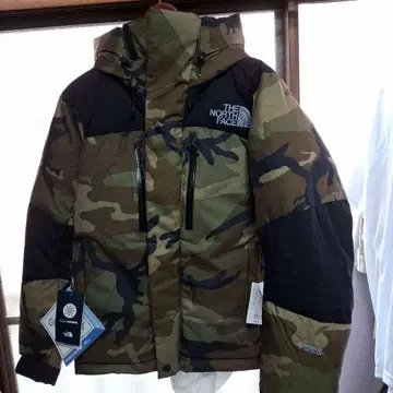 THE NORTH FACE 바르톨로 라이트 카모플라쥬
