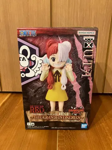 원피스 레드 우타 피규어