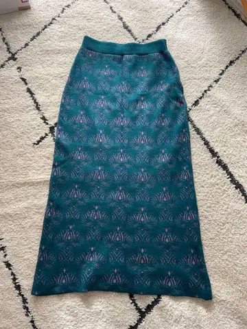 ROSE BUD 니트 스커트