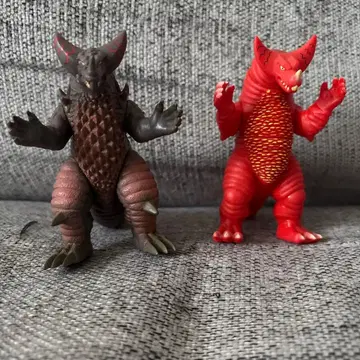 울트라맨 시리즈 괴수 고모라, 고모라 레이오닉 버스트 피규어