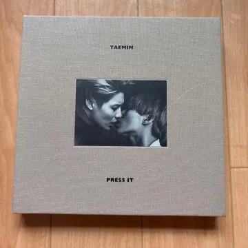 TAEMIN PRESS IT CD 사진집 포함