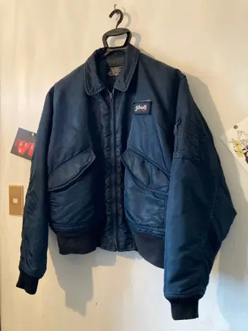 schott 단장 플라이트 자켓 같은 것